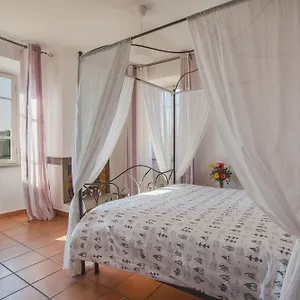 Casale Appio Affittacamere Roma